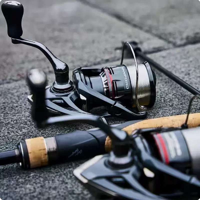 SHIMANO 24 VANFORD Spinning Fi - đánh giá và giá Daiwa Reel Fuego